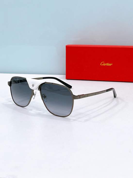 Picture of Cartier Sunglasses _SKUfw80537971fw